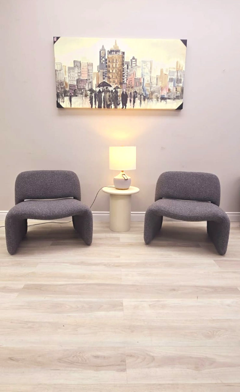 Modern Lounging Chair