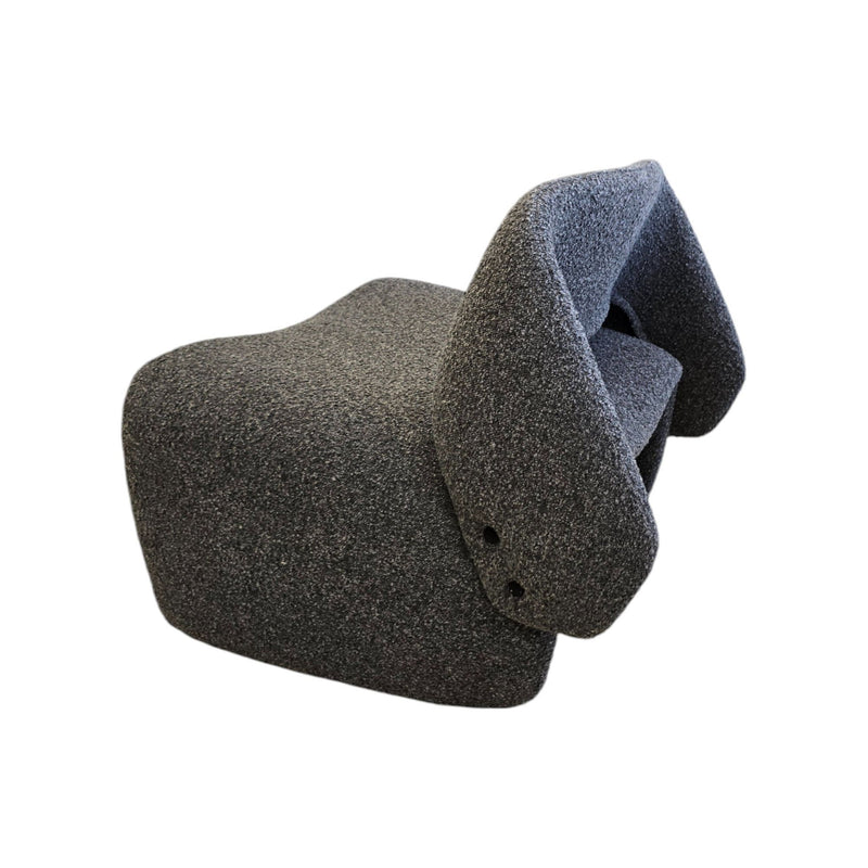 Modern Lounging Chair
